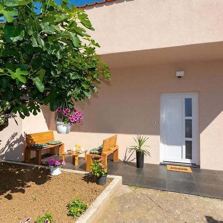 Lovely Apartment M&K In Peaceful Area - זאדאר מראה חיצוני תמונה