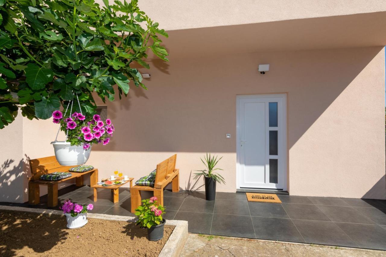 Lovely Apartment M&K In Peaceful Area - זאדאר מראה חיצוני תמונה